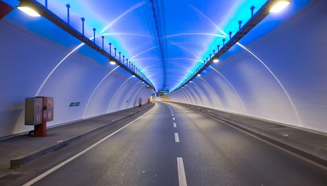 افزایش 40 درصدی نرخ تونل اروپا به آسیا تأثیرات بر هزینه های روزانه