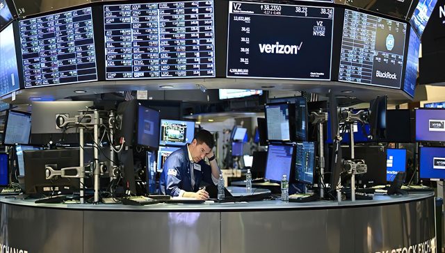 تحلیل وضعیت بورس نیویورک در ماه آگوست از رکود تا بهبود