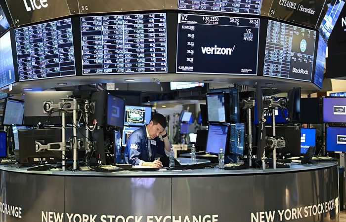 تحلیل وضعیت بورس نیویورک در ماه آگوست از رکود تا بهبود