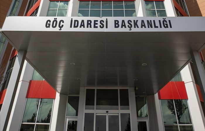 تکذیب ادعای انجام امور پناهجویان از طریق دفاتر اسناد رسمی توسط اداره مهاجرت ترکیه