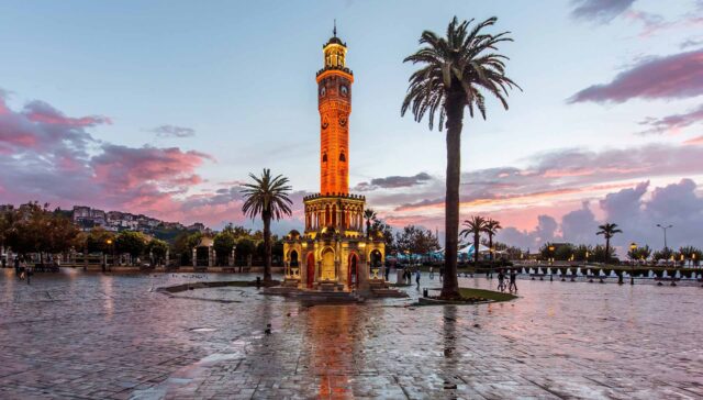 ازمیر جواهری تاریخی و توریستی در سواحل دریای اژه